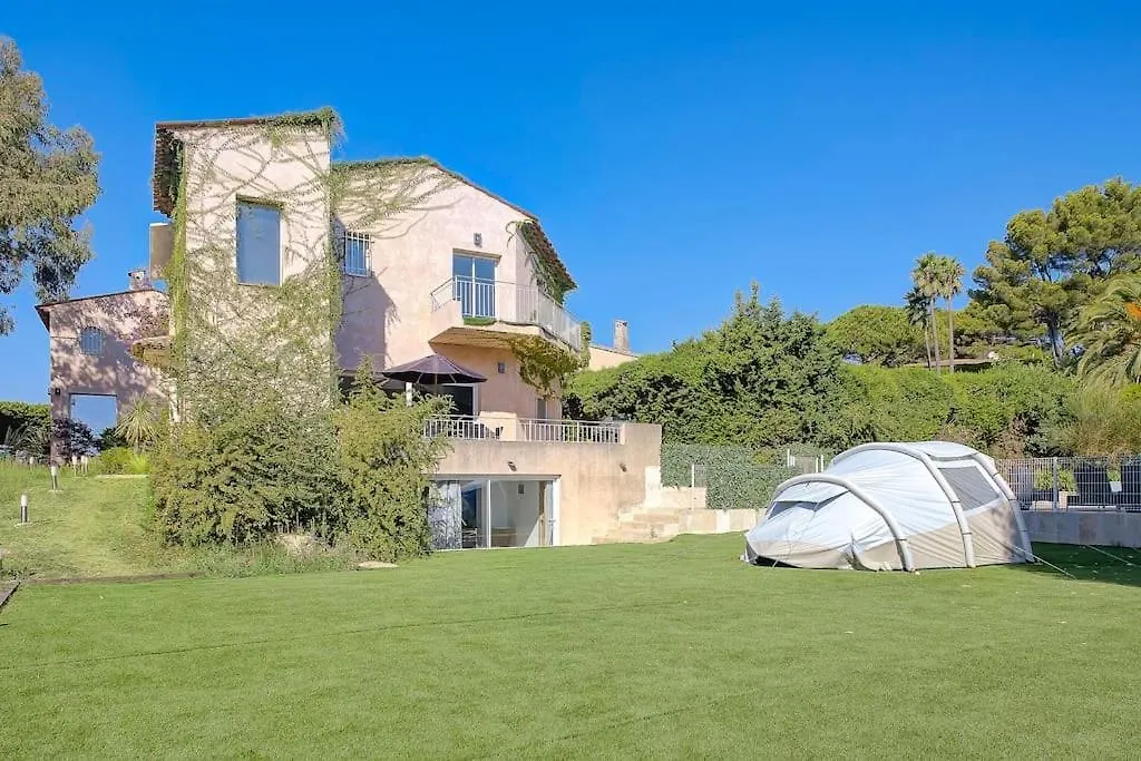 La Villa Julia Two Vallauris