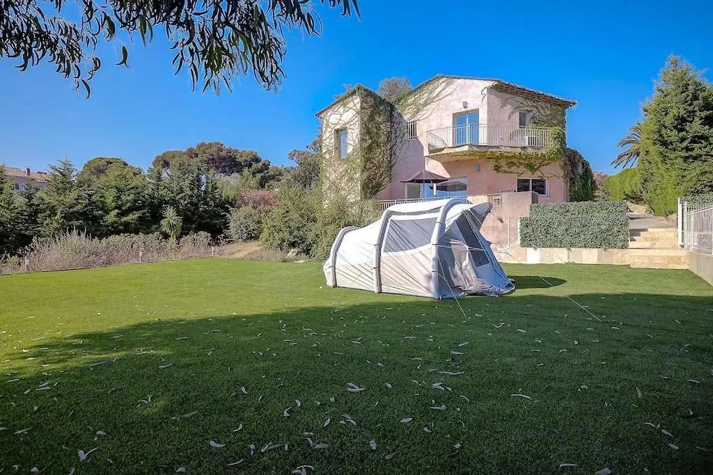 La Villa Julia Two Vallauris