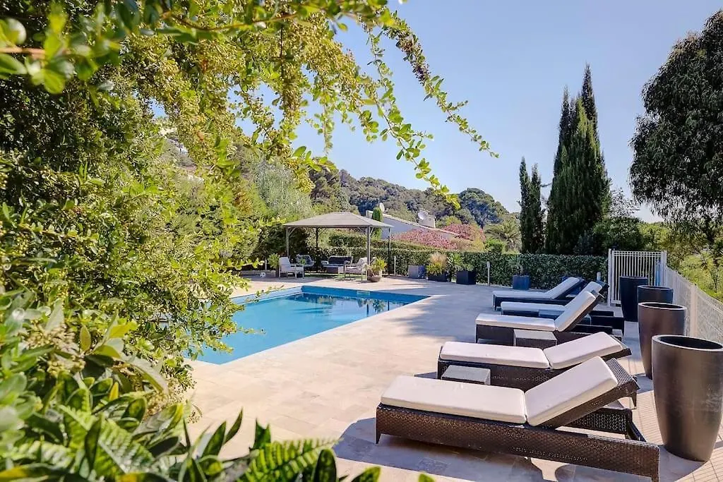 La Villa Julia Two Vallauris